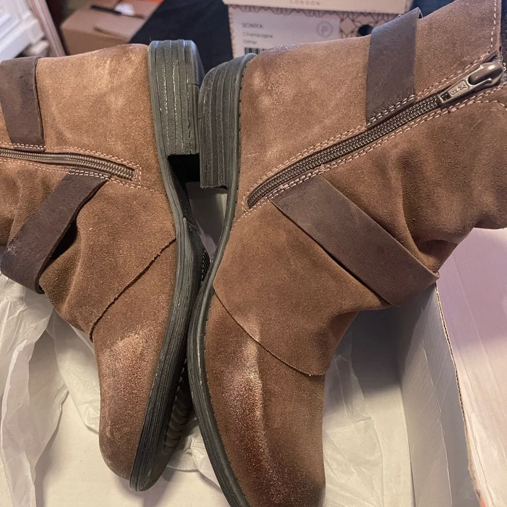 Miz Mooz Dominique buckle suede leather boots nib 39/8 m